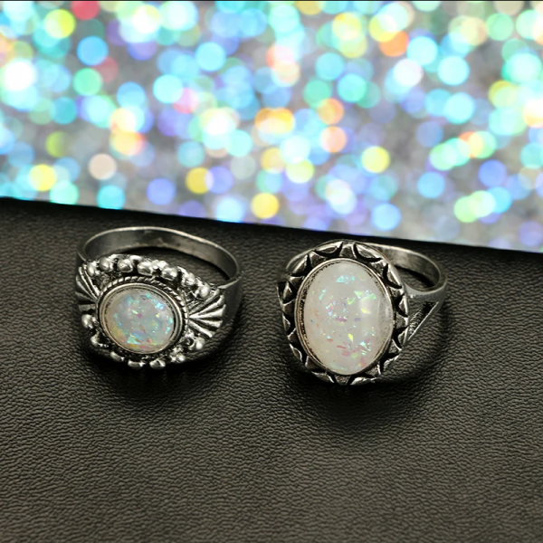 A set of Tocona rings in vintage style
